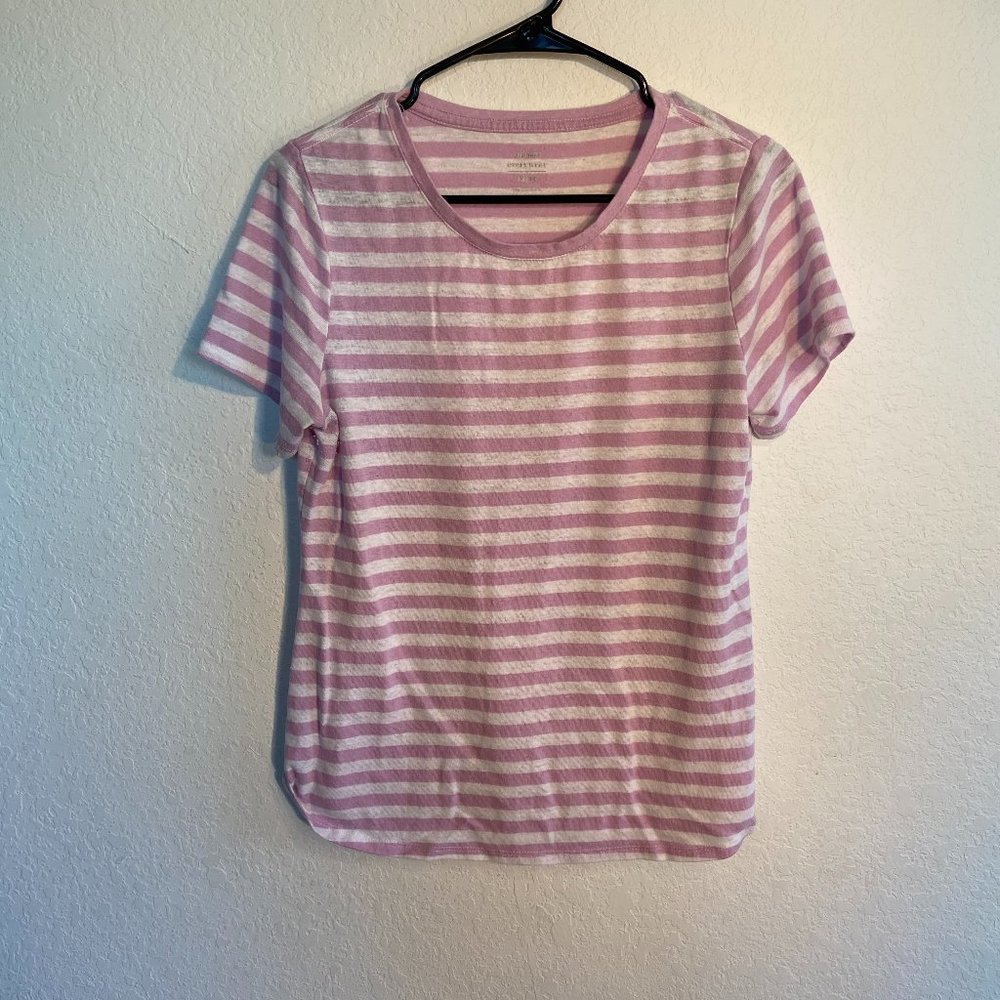 Old Navy Everywear Striped Shirt Size Medium